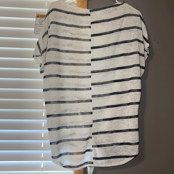 Striped Top - Picture 4 of 4